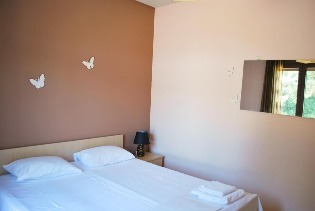 Canal Luxury Apartments 尼坡帝 外观 照片