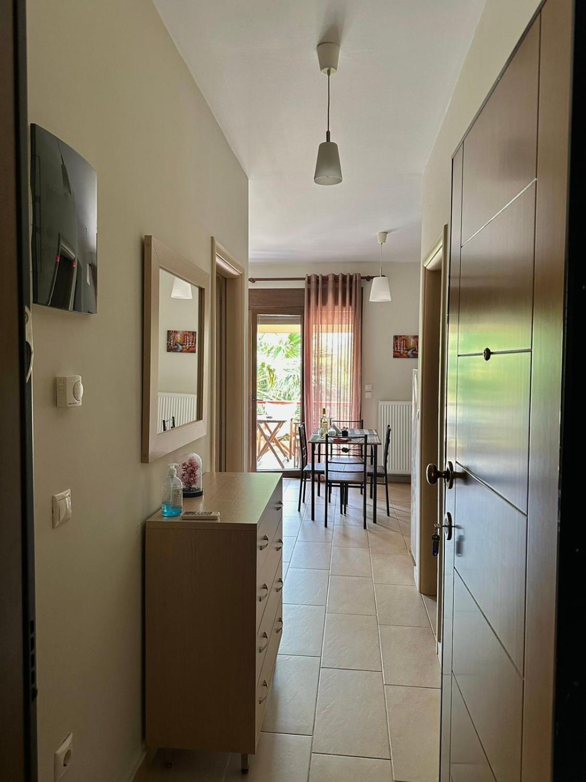 Canal Luxury Apartments 尼坡帝 外观 照片