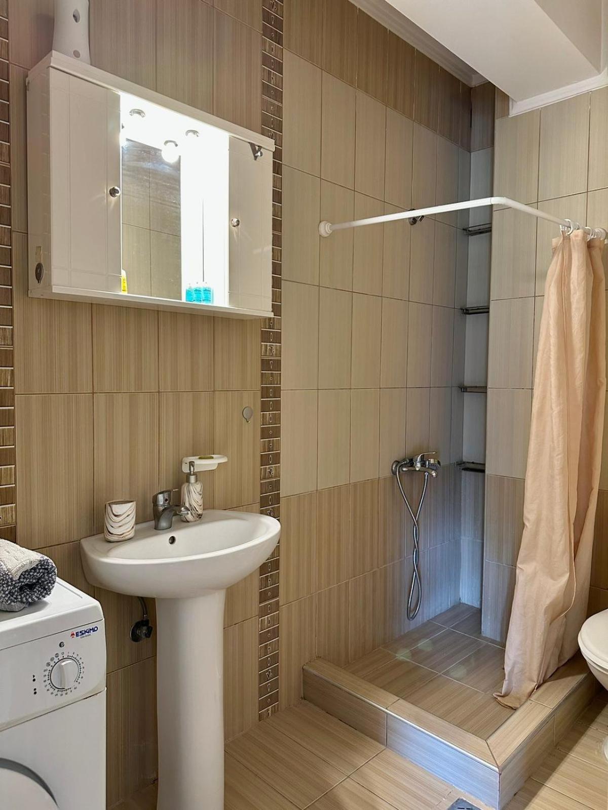 Canal Luxury Apartments 尼坡帝 外观 照片